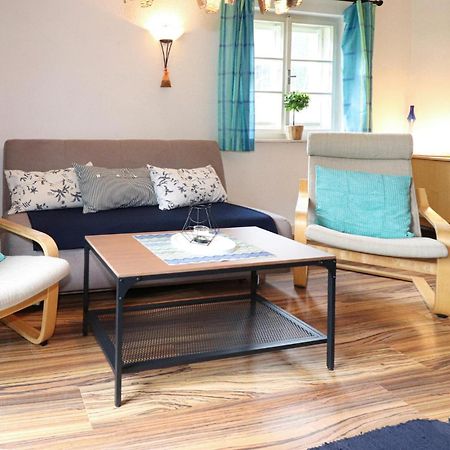 Ferienwohnung Mit Seeblick Aldrans Екстер'єр фото