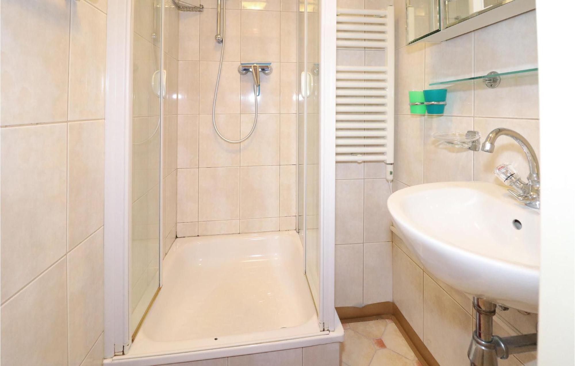 Ferienwohnung Mit Seeblick Aldrans Екстер'єр фото